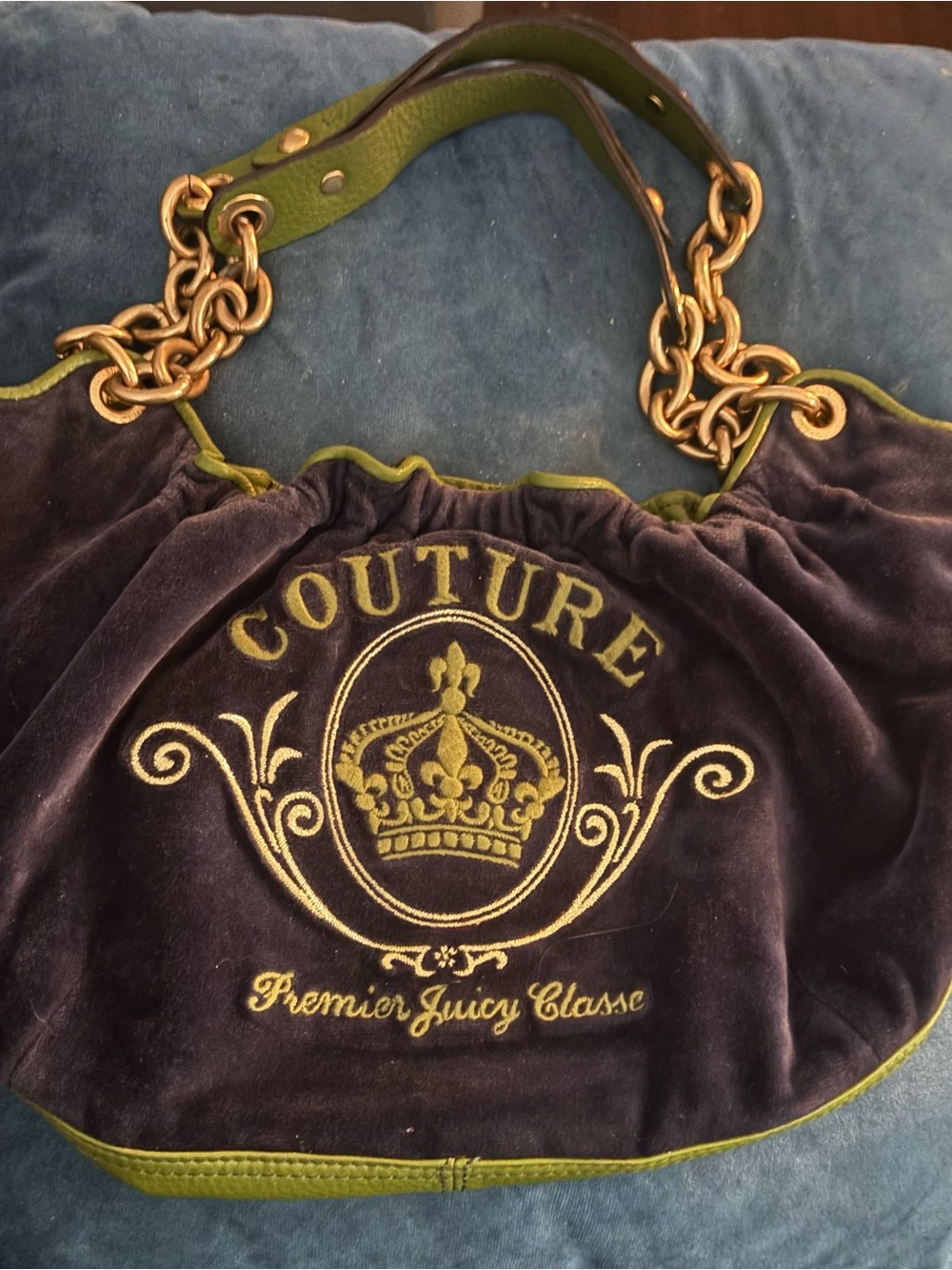 Make Offer 🌹 Juicy Couture Blue Velvet Shoulder Bag with Green Trim & Gold